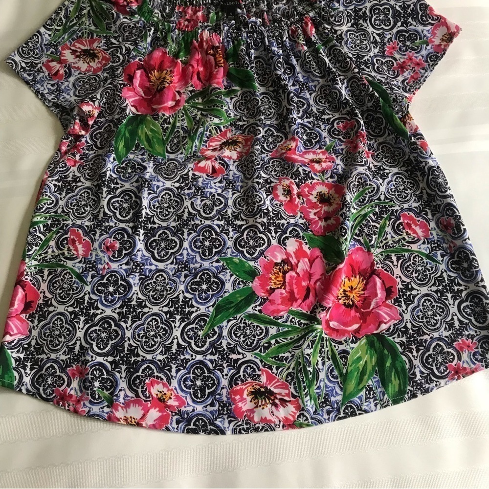 Talbots Floral Tile On/Off Shoulder Short Sleeve Resort Blouse Top NWOT S - Picture 12 of 12
